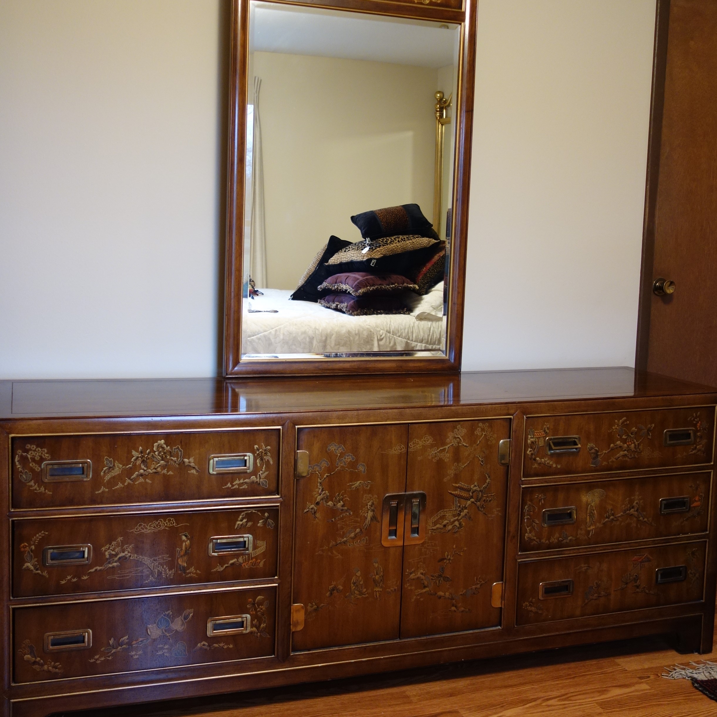 Drexel Heritage Dynasty Dresser with Mirror