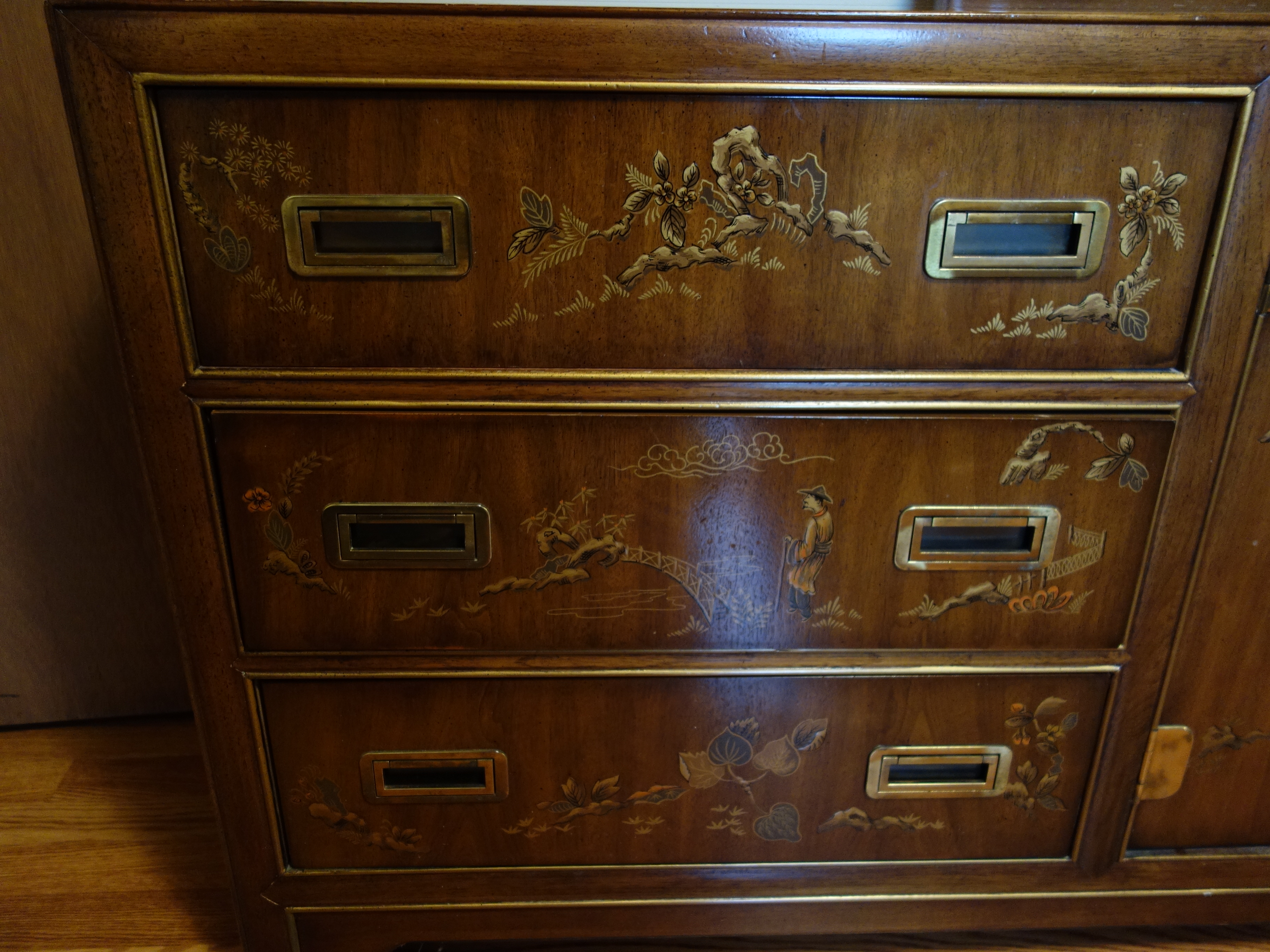 Drexel Heritage Dynasty Dresser with Mirror