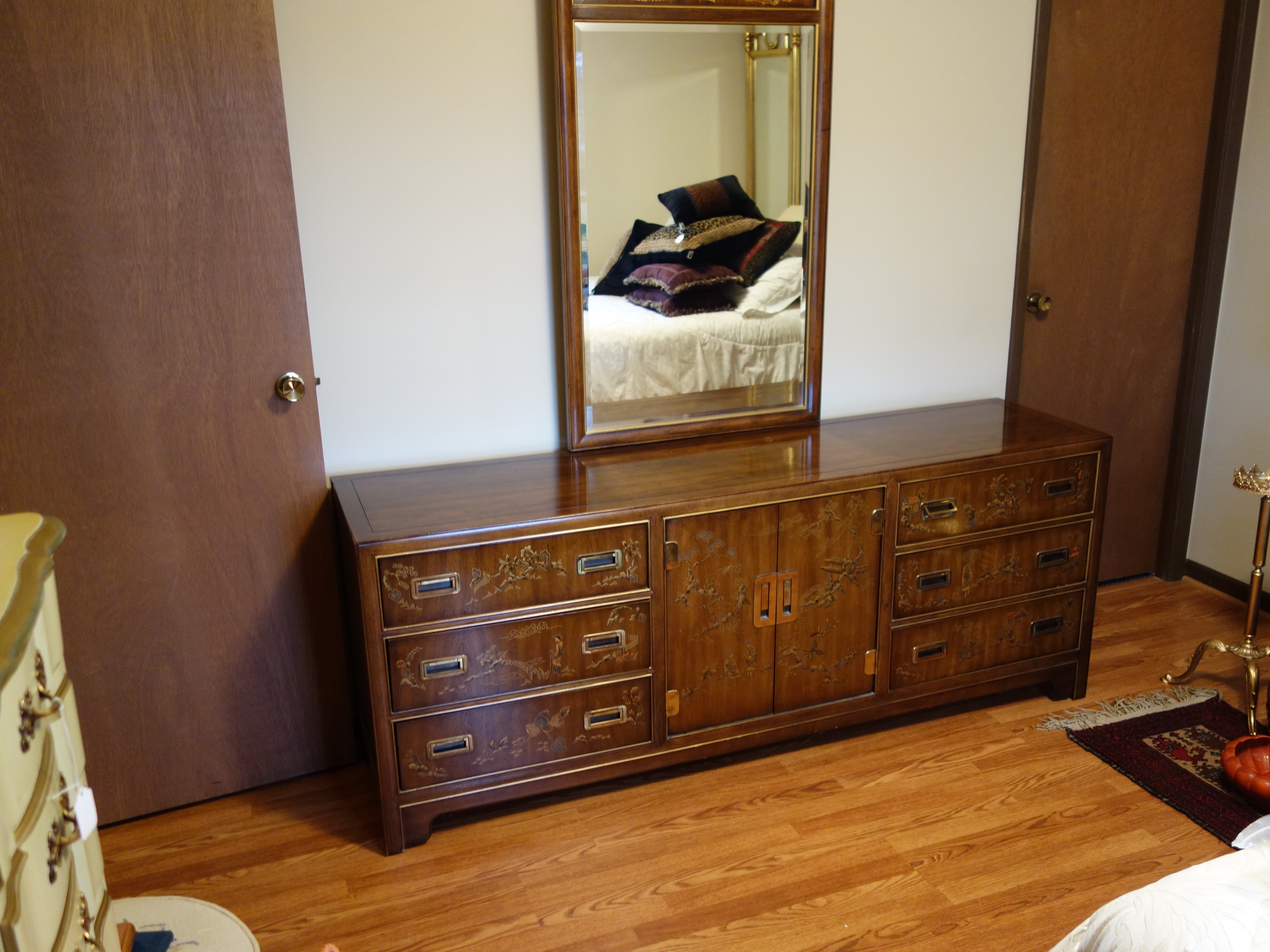 Drexel Heritage Dynasty Dresser with Mirror