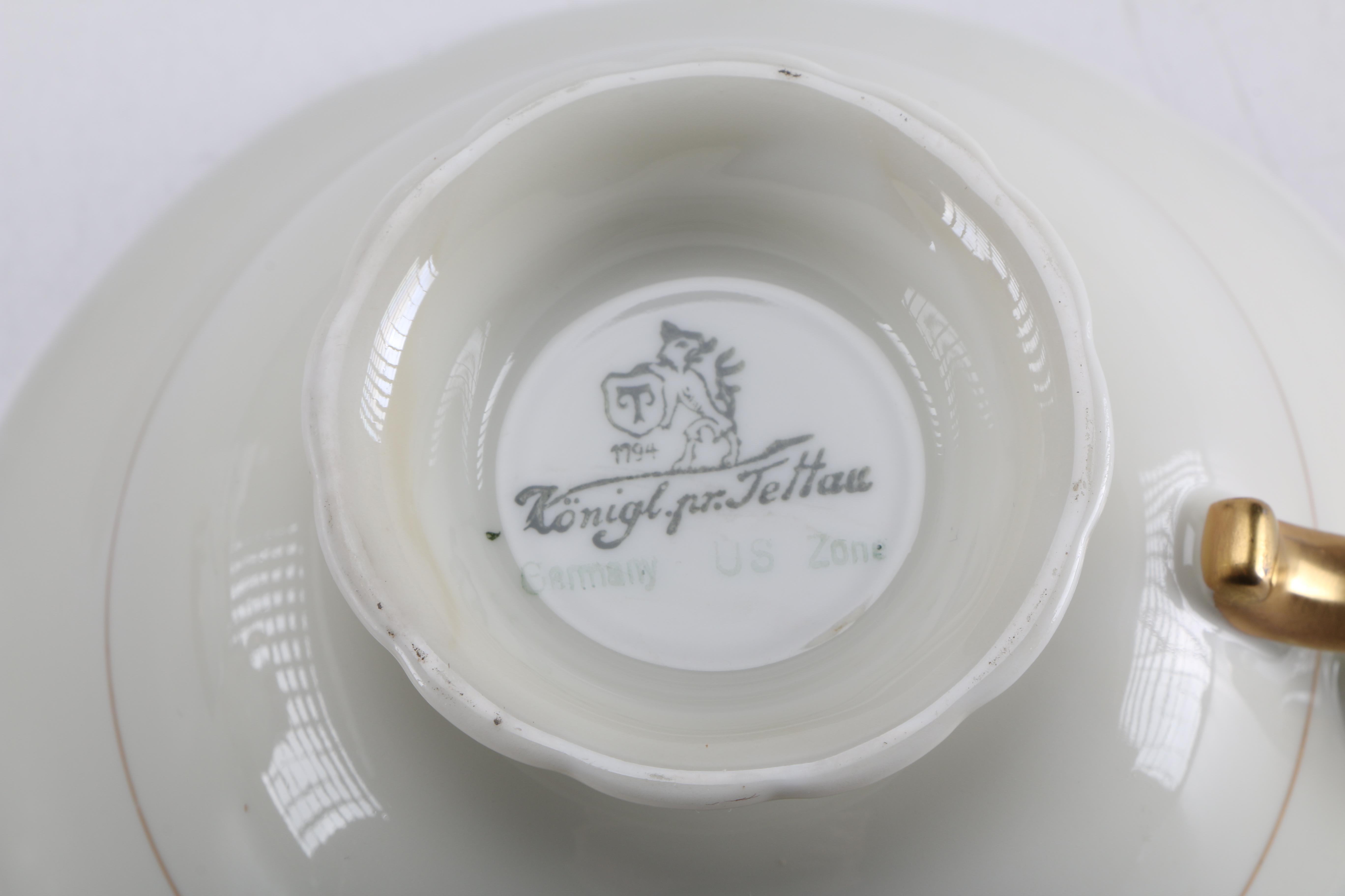 Royal Tettau "ROT243" Red and Gold Tea China