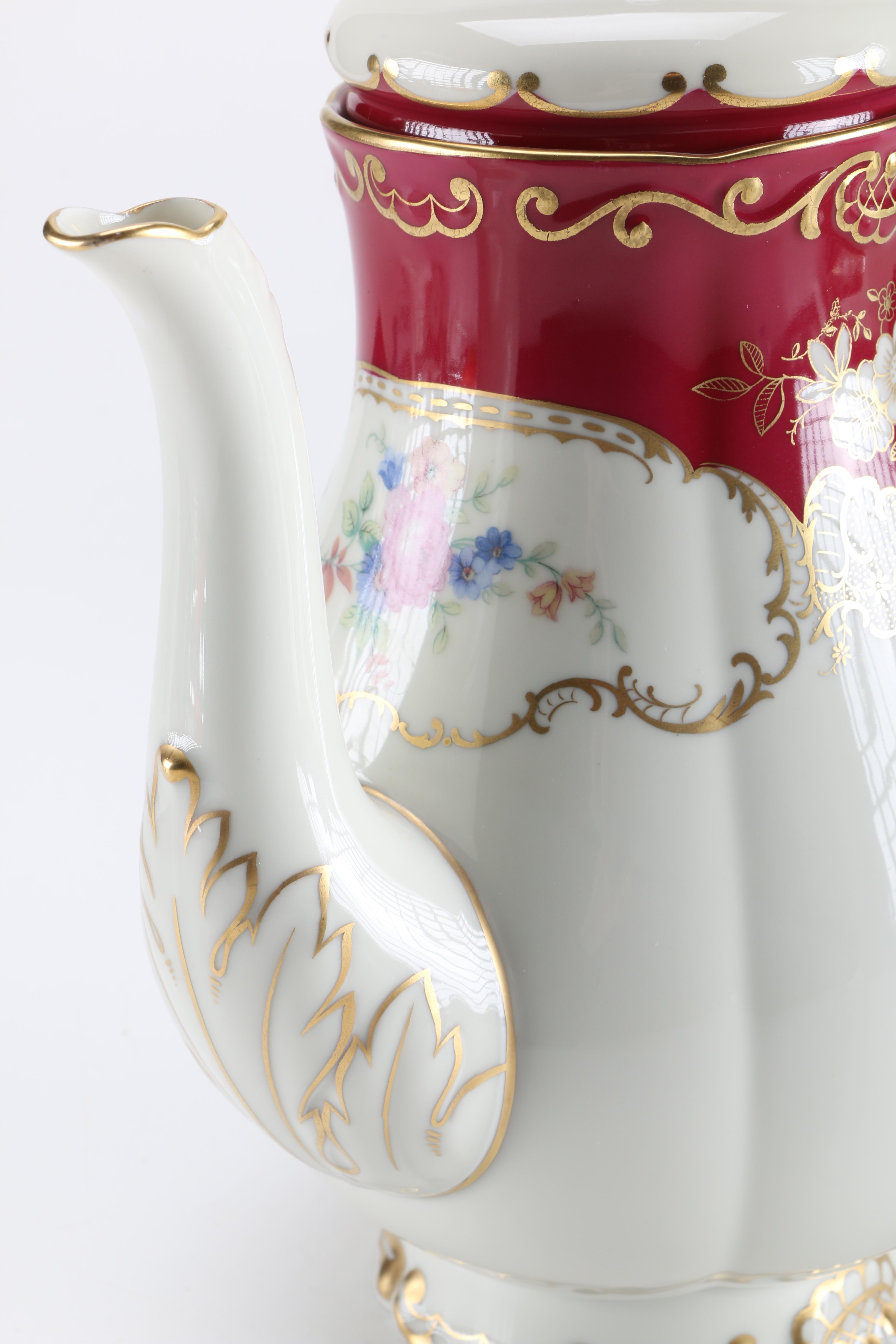 Royal Tettau "ROT243" Red and Gold Tea China