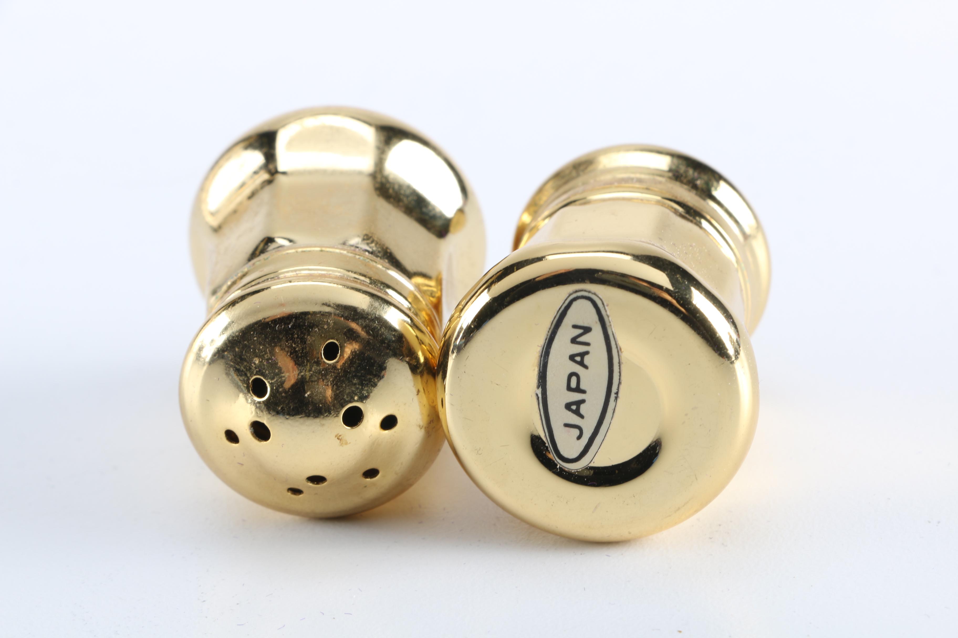 Victoria Turquoise and 24K Gold Tableware