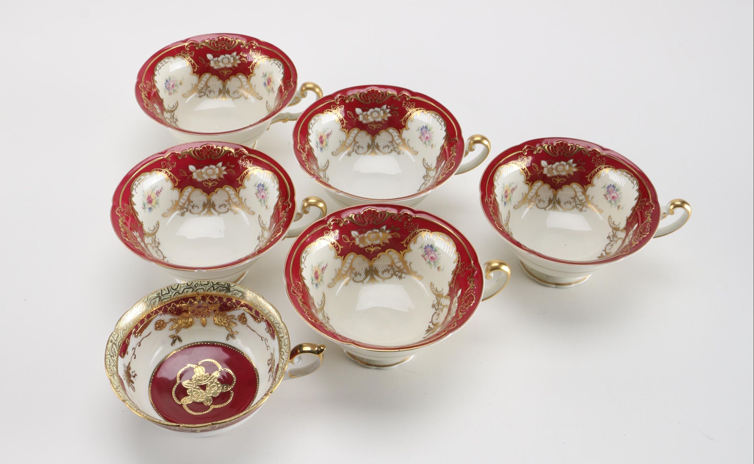 Royal Tettau "ROT243" Red and Gold Tea China