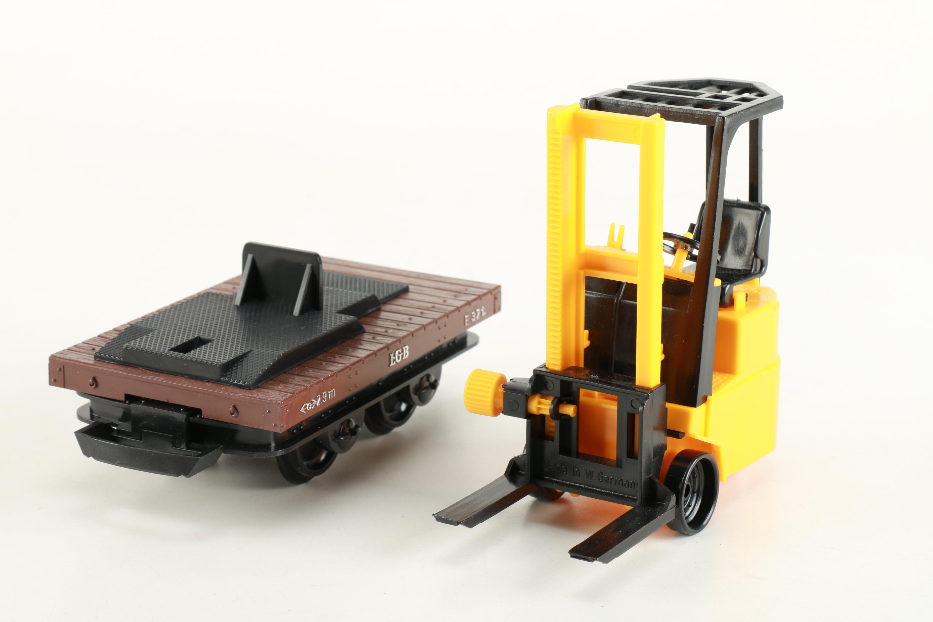 LGB Train Set Accessories