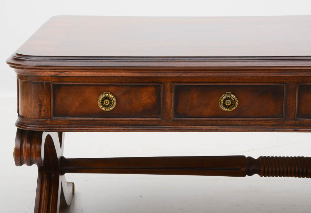 Henredon Natchez Mahogany Coffee Table
