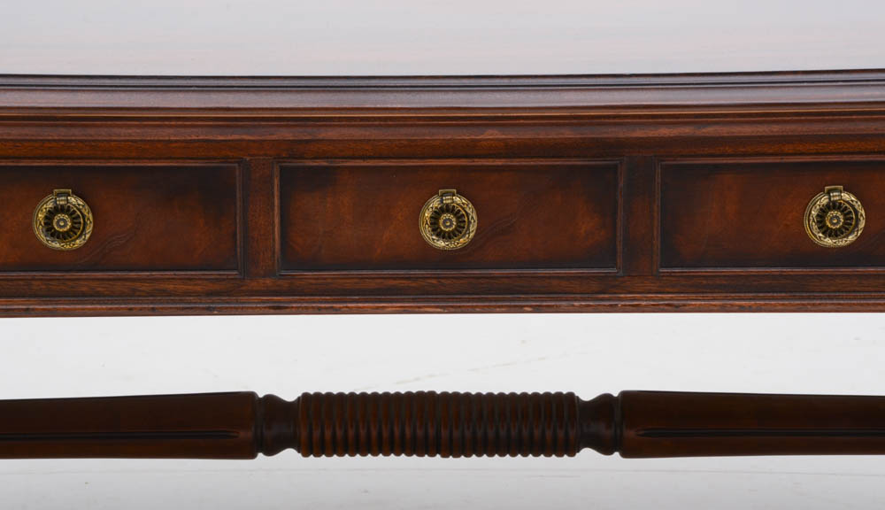 Henredon Natchez Mahogany Coffee Table
