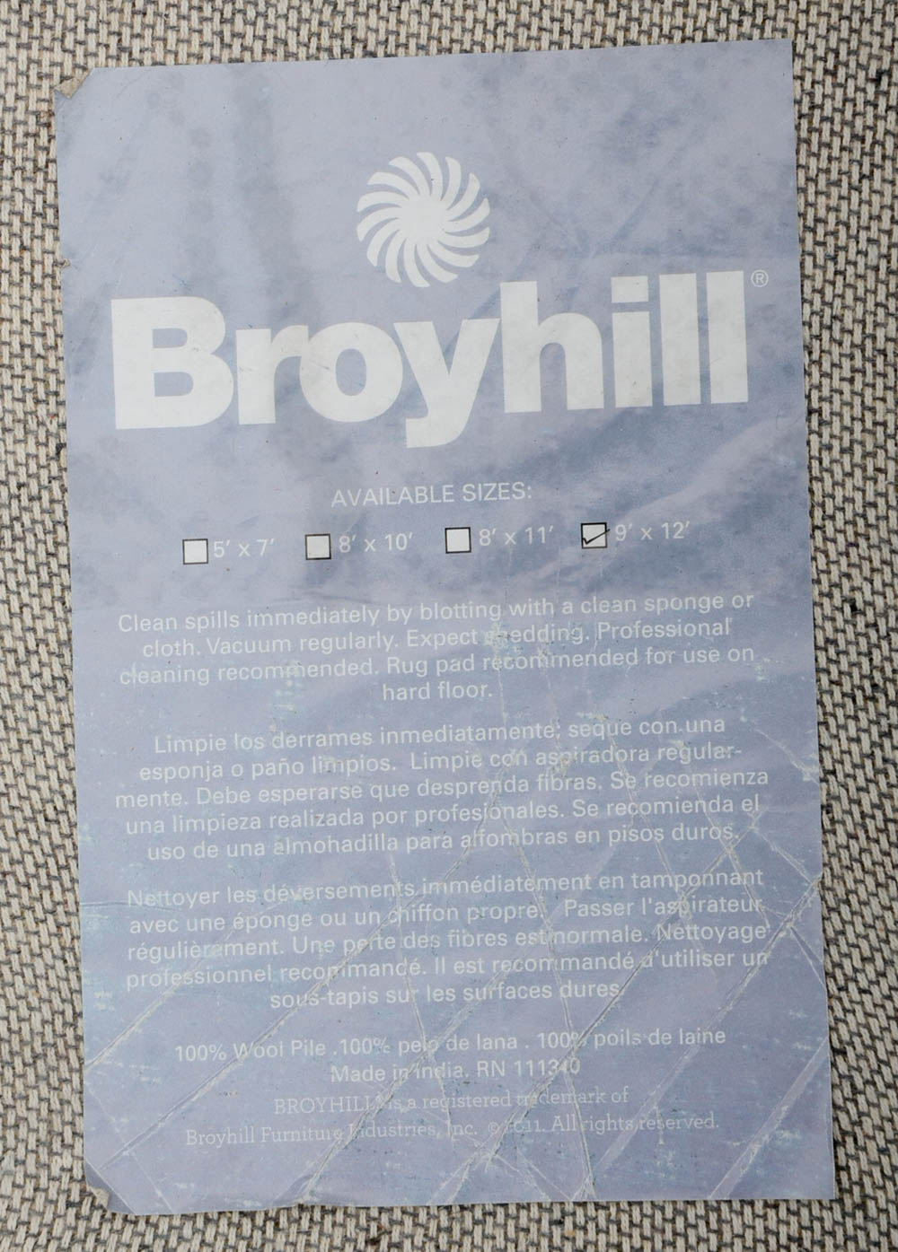 Hand Tufted Broyhill Wool Area Rug