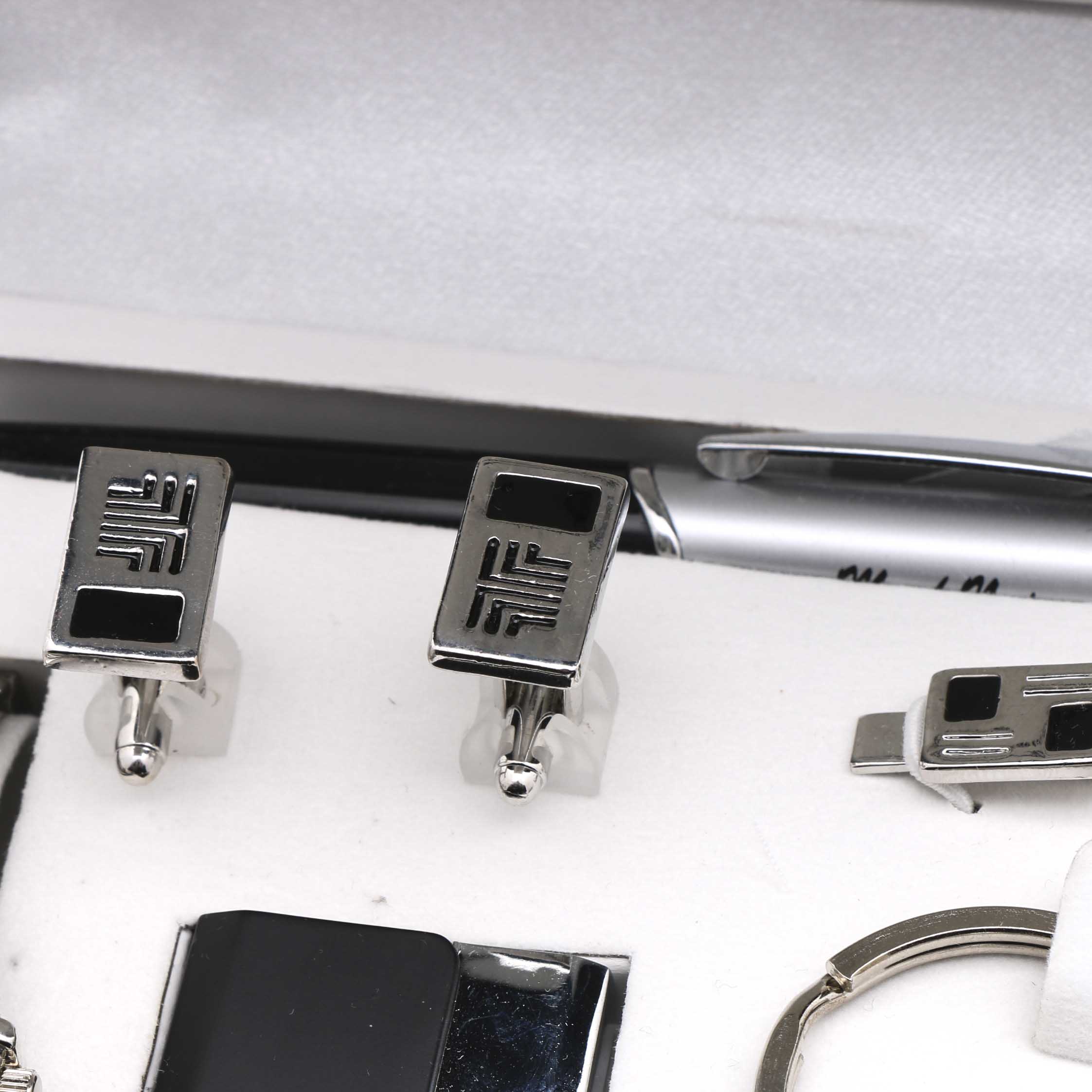 Mark Naimer "Sophisticated Look" Watch and Accessory Set