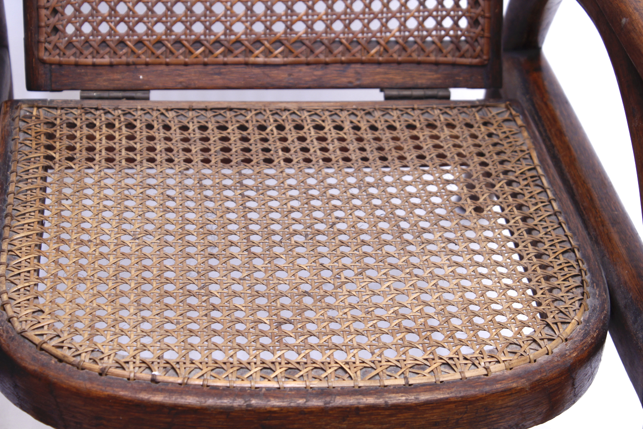 Thonet Child's Bentwood Lounge Chair