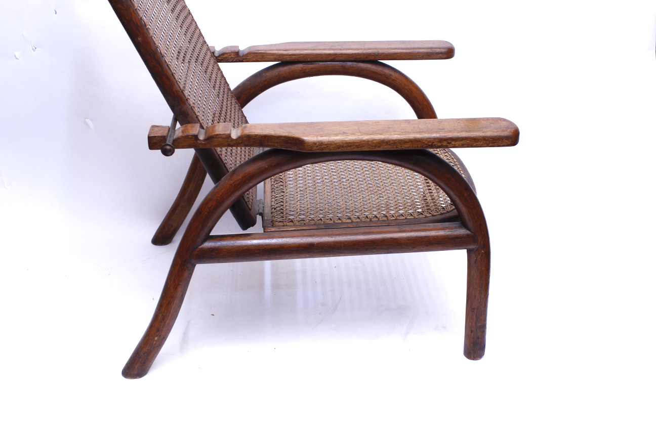Thonet Child's Bentwood Lounge Chair