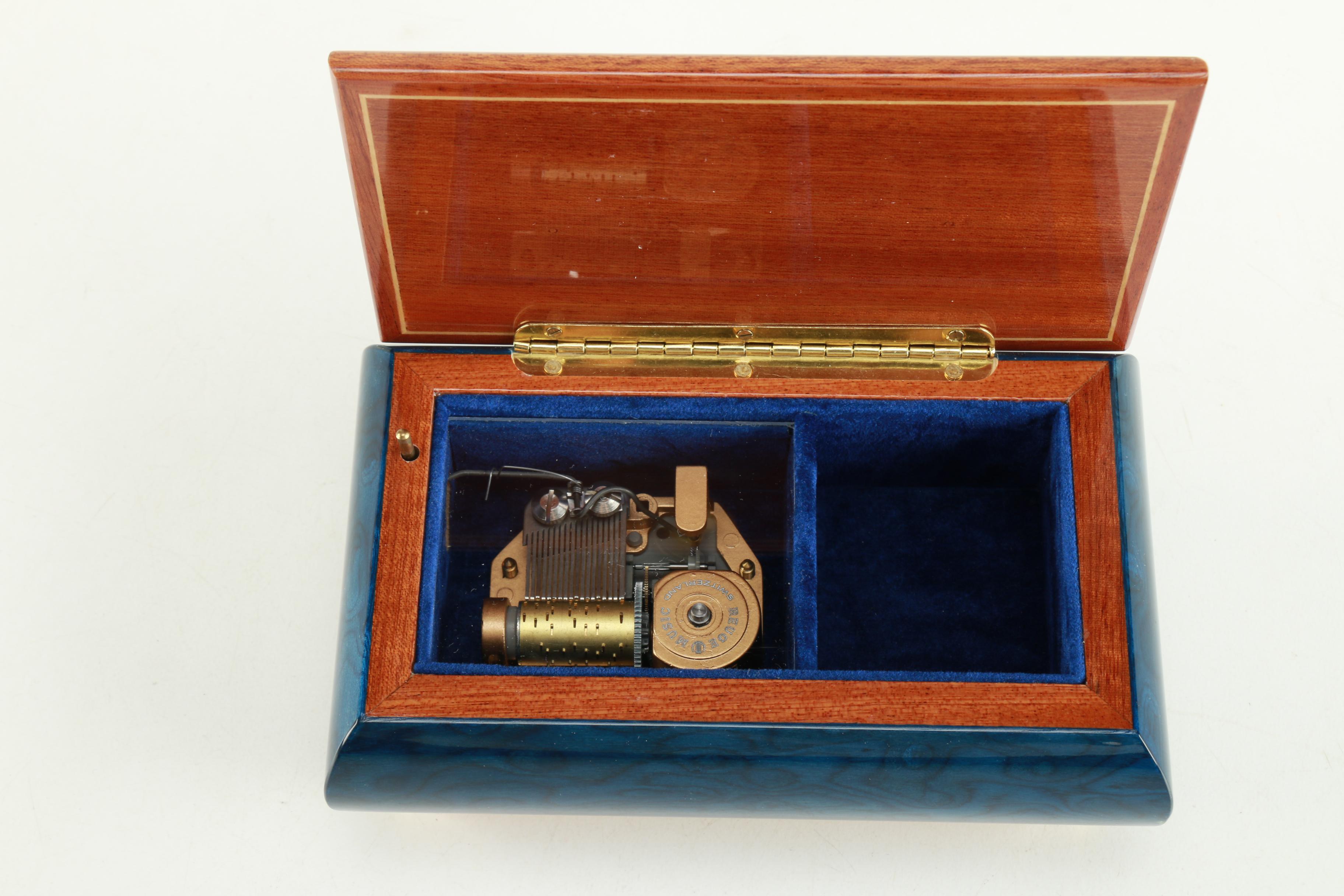 Ruege Ritz-Carlton Style Music Box