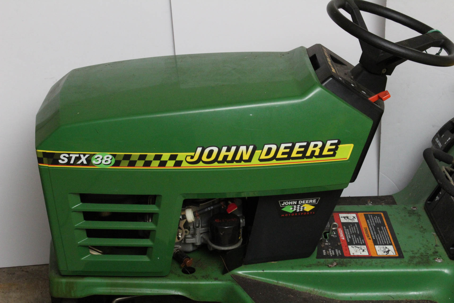 John Deere STX38 Lawn Tractor