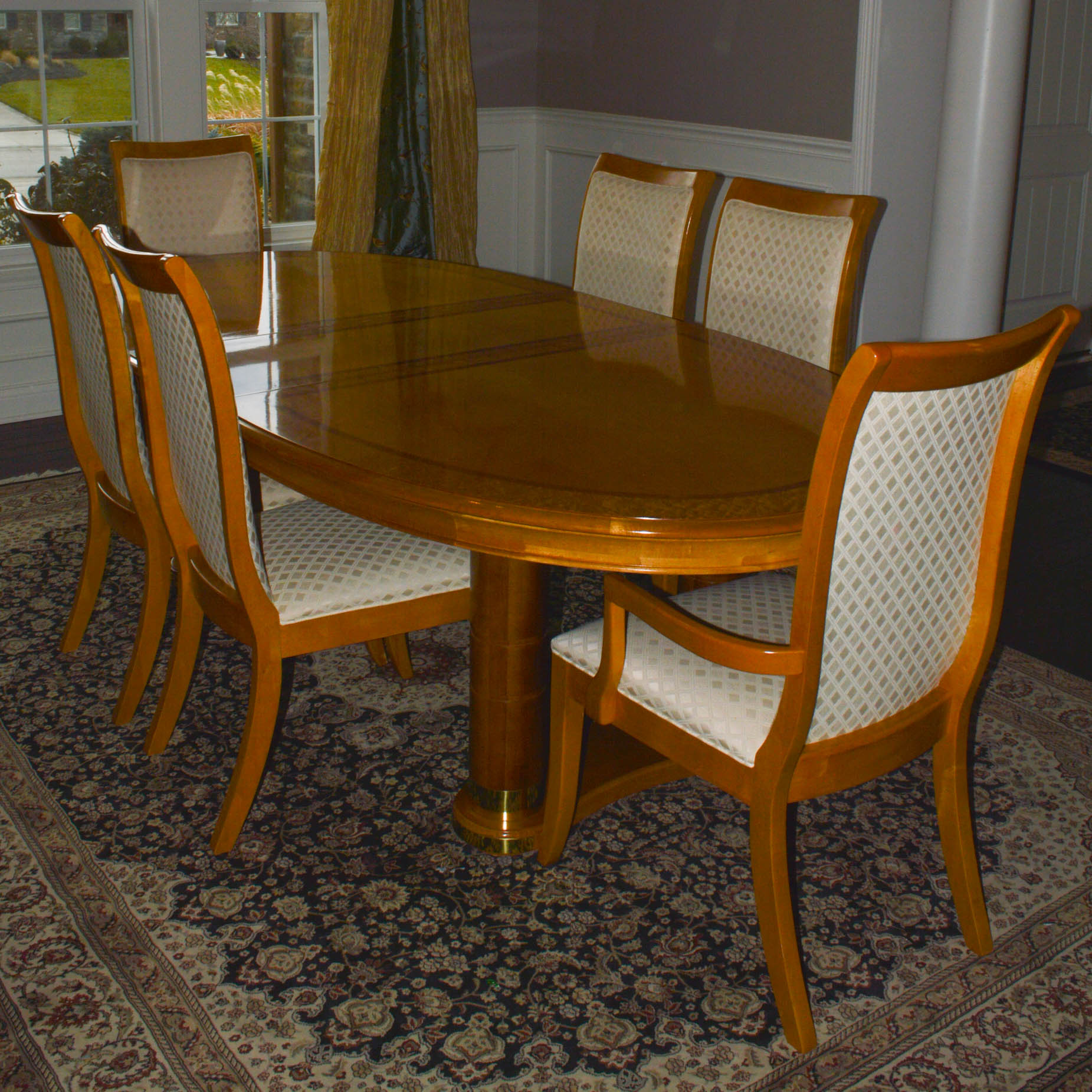 Stanley Furniture Dining Table and Six Chairs