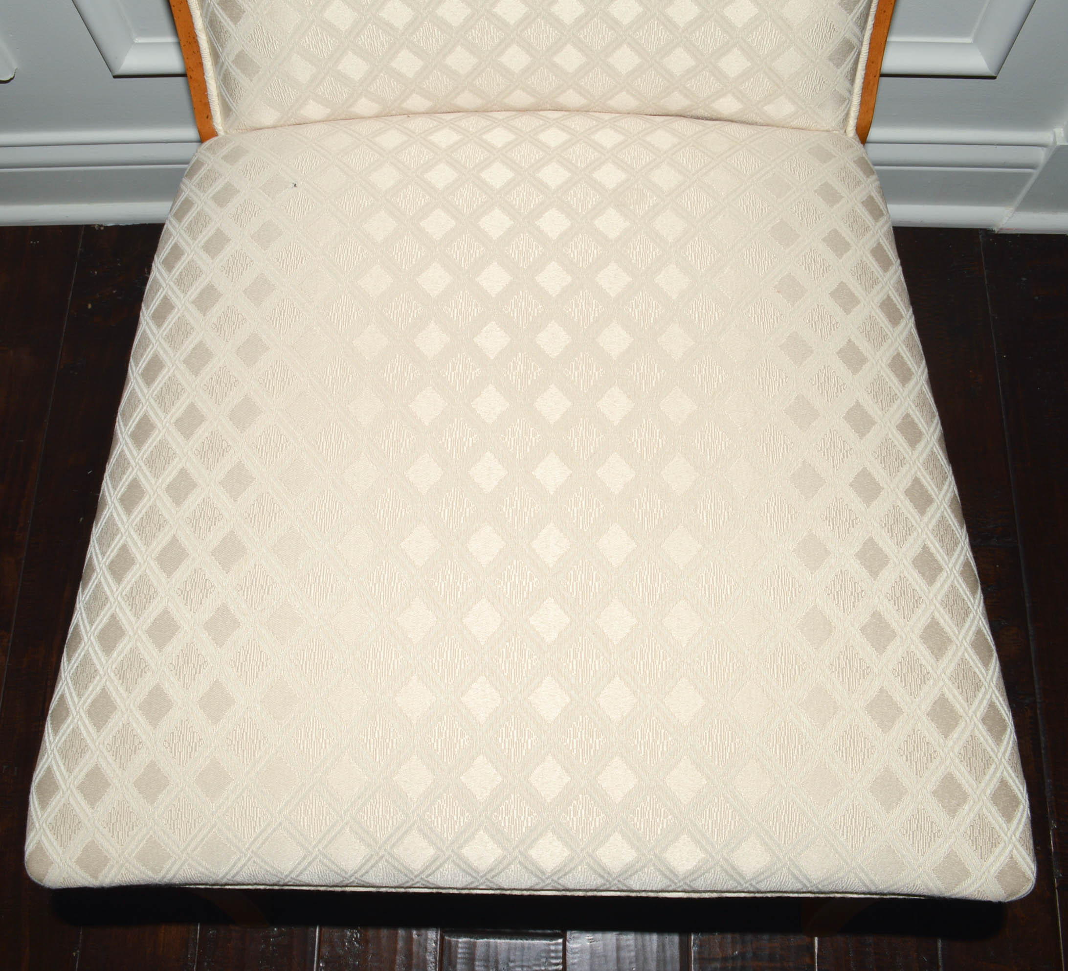 Stanley Furniture Dining Table and Six Chairs