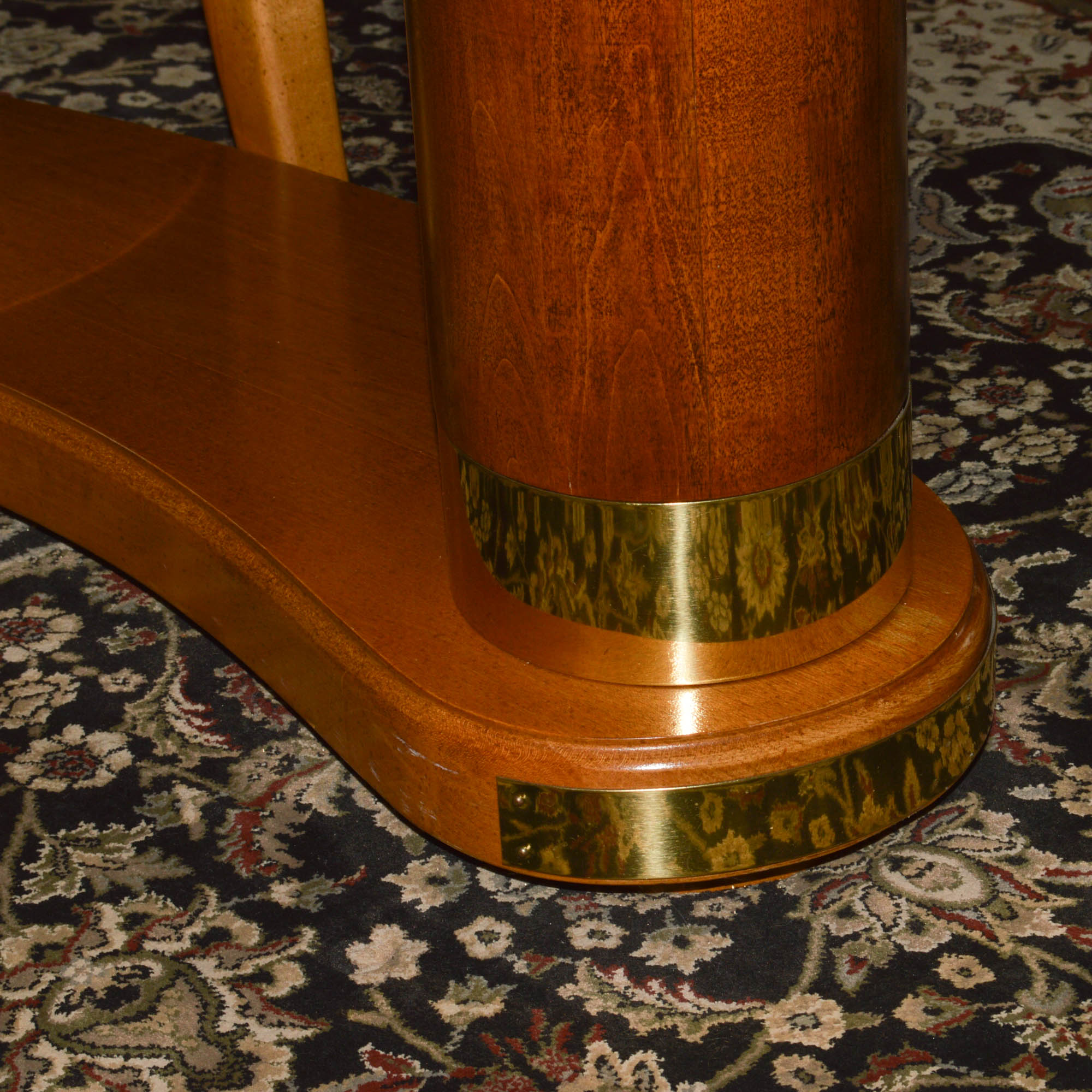 Stanley Furniture Dining Table and Six Chairs