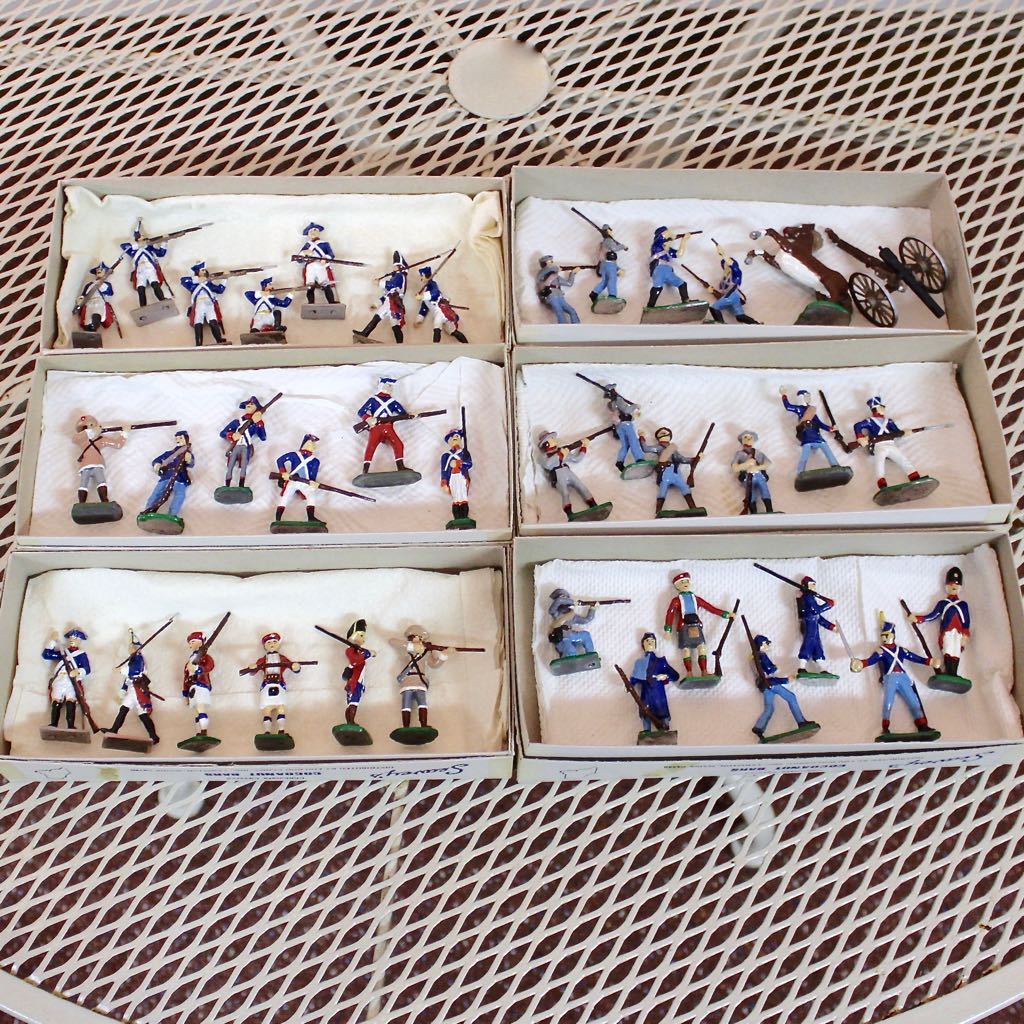 Revolutionary War Cast Metal Toy Soldier Collection of 38 Figures