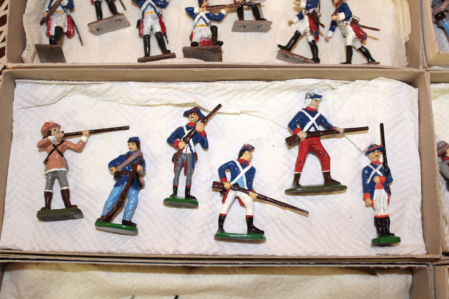 Revolutionary War Cast Metal Toy Soldier Collection of 38 Figures