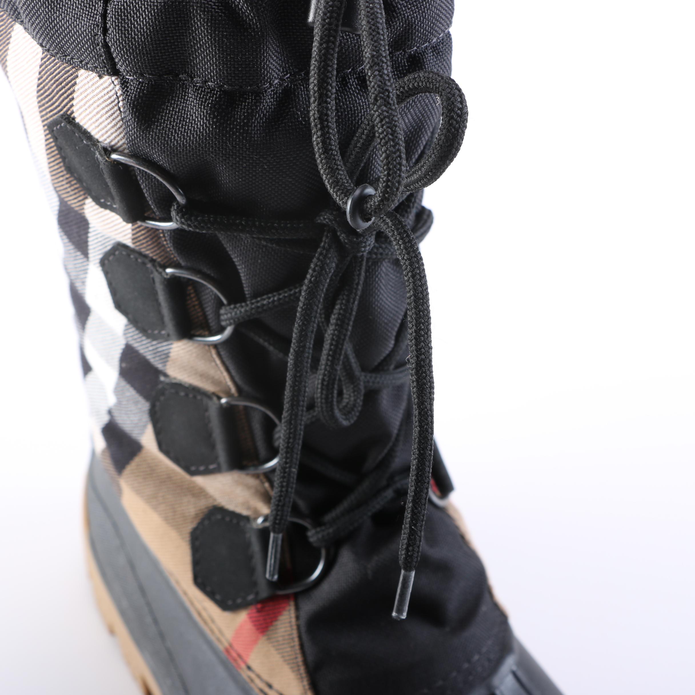 Women's Burberry Duck Boots