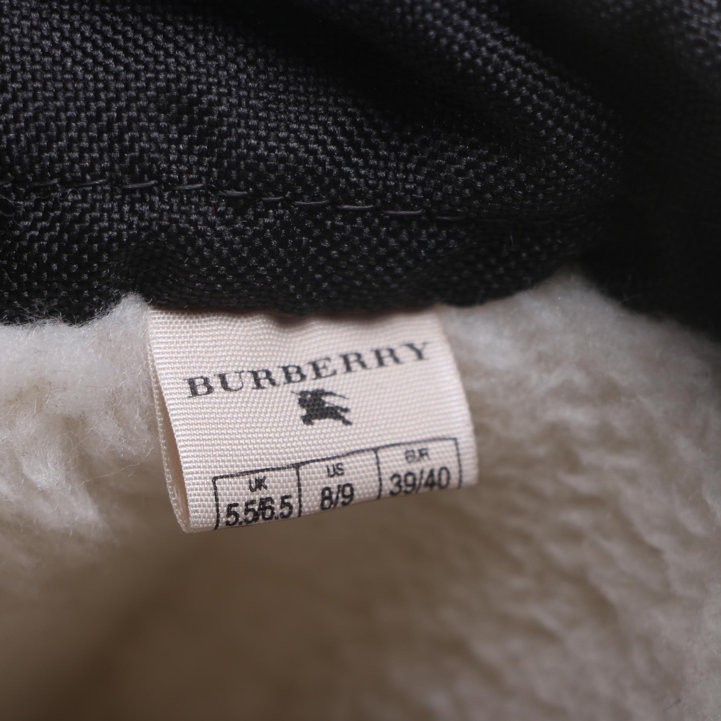 Women's Burberry Duck Boots