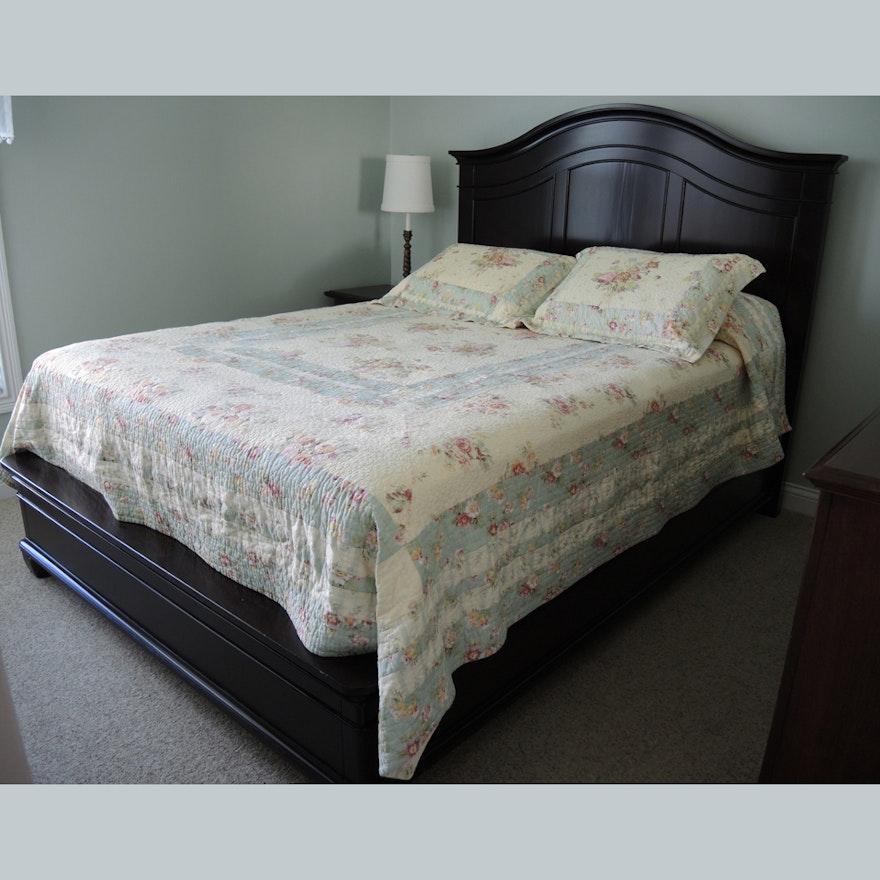 Contemporary Queen Size Bedframe