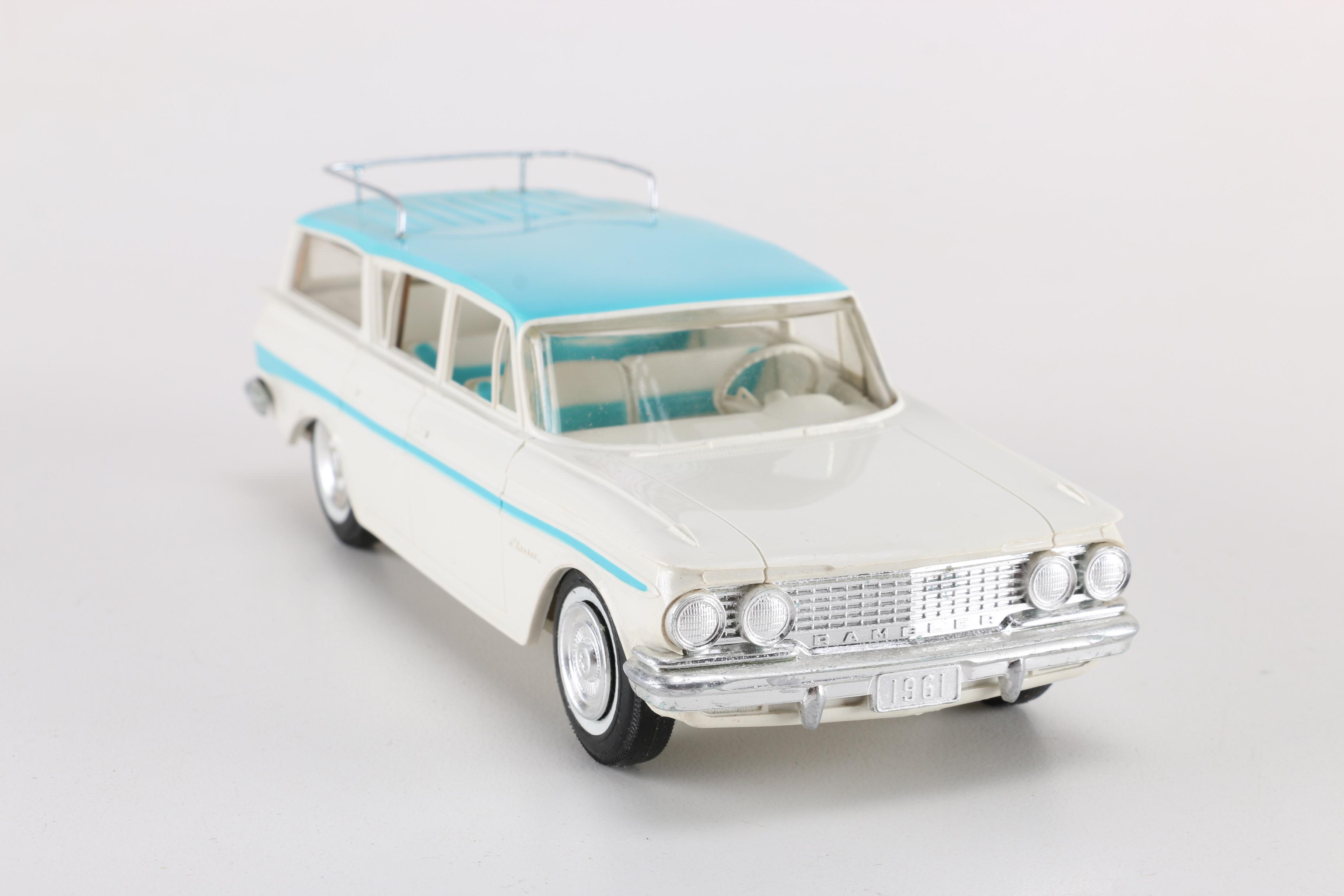 Johan Ramber Wagon Promo Cars