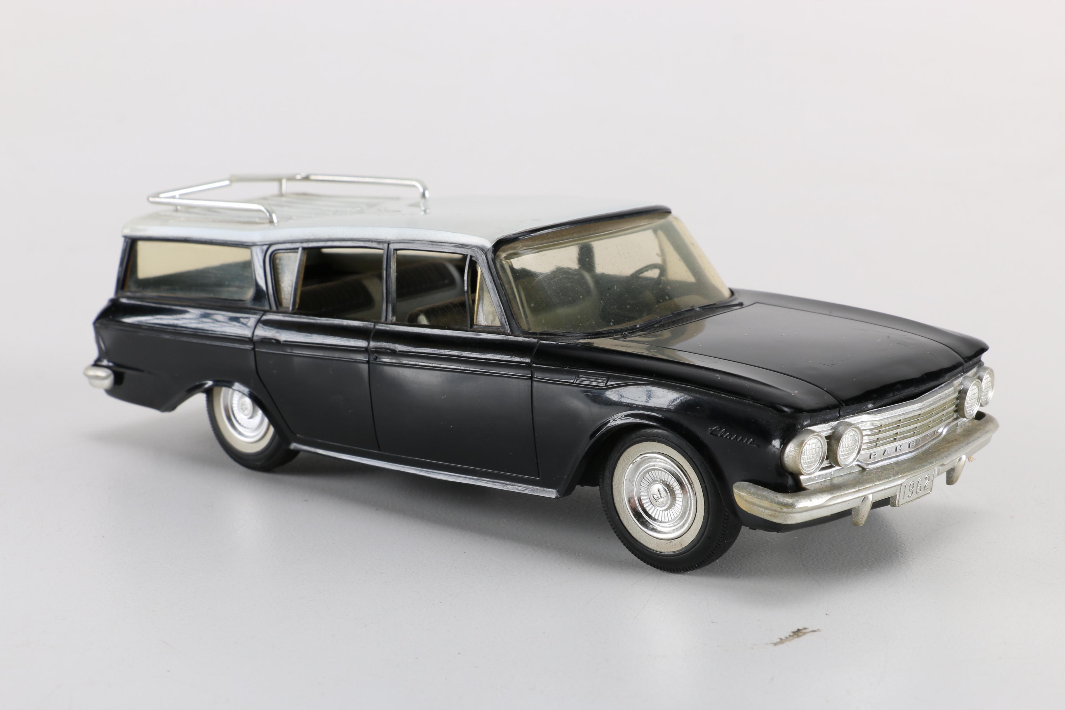 Johan Ramber Wagon Promo Cars