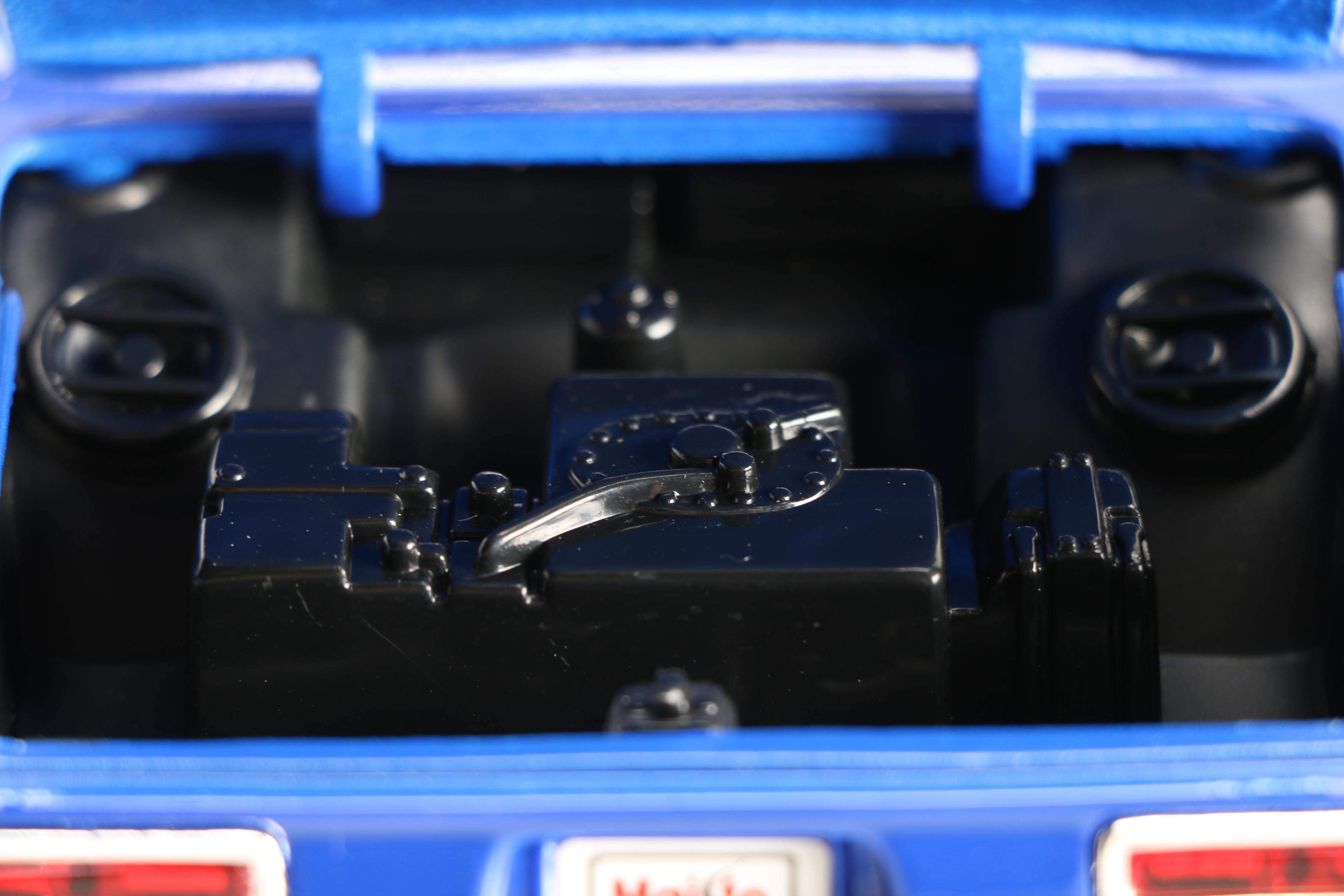 1:18 Scale Die-Cast Police Cars