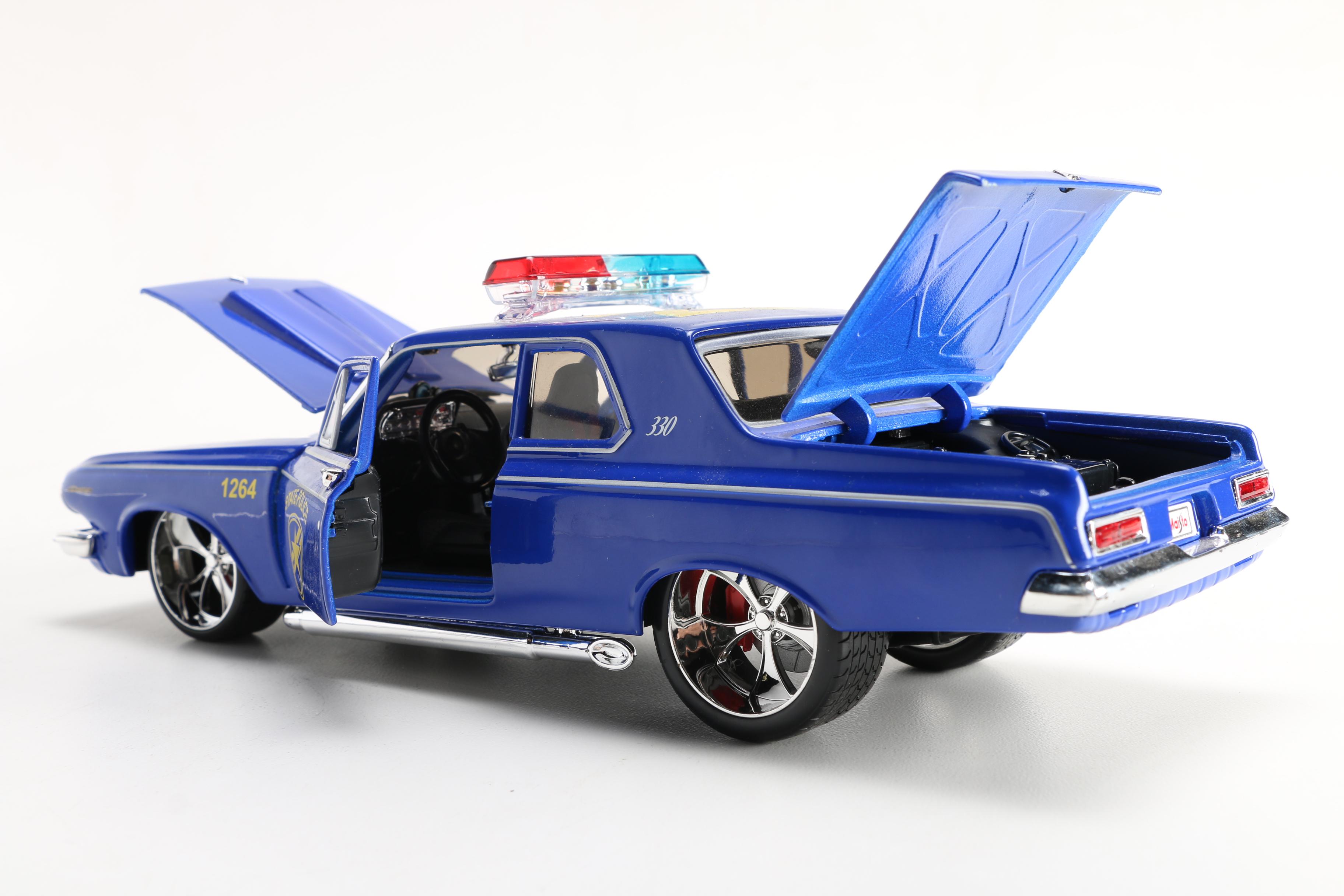 1:18 Scale Die-Cast Police Cars