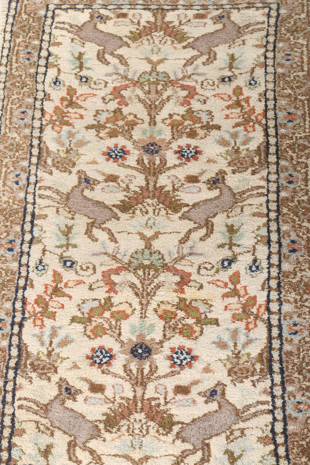 Handwoven Tabatabai Tabriz Style Accent Rug