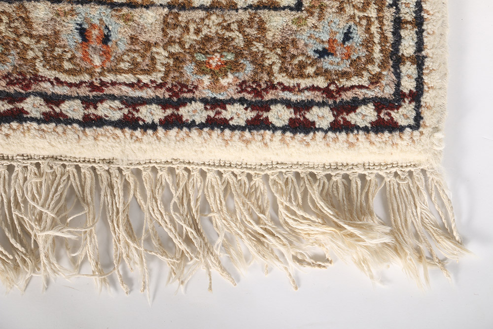 Handwoven Tabatabai Tabriz Style Accent Rug