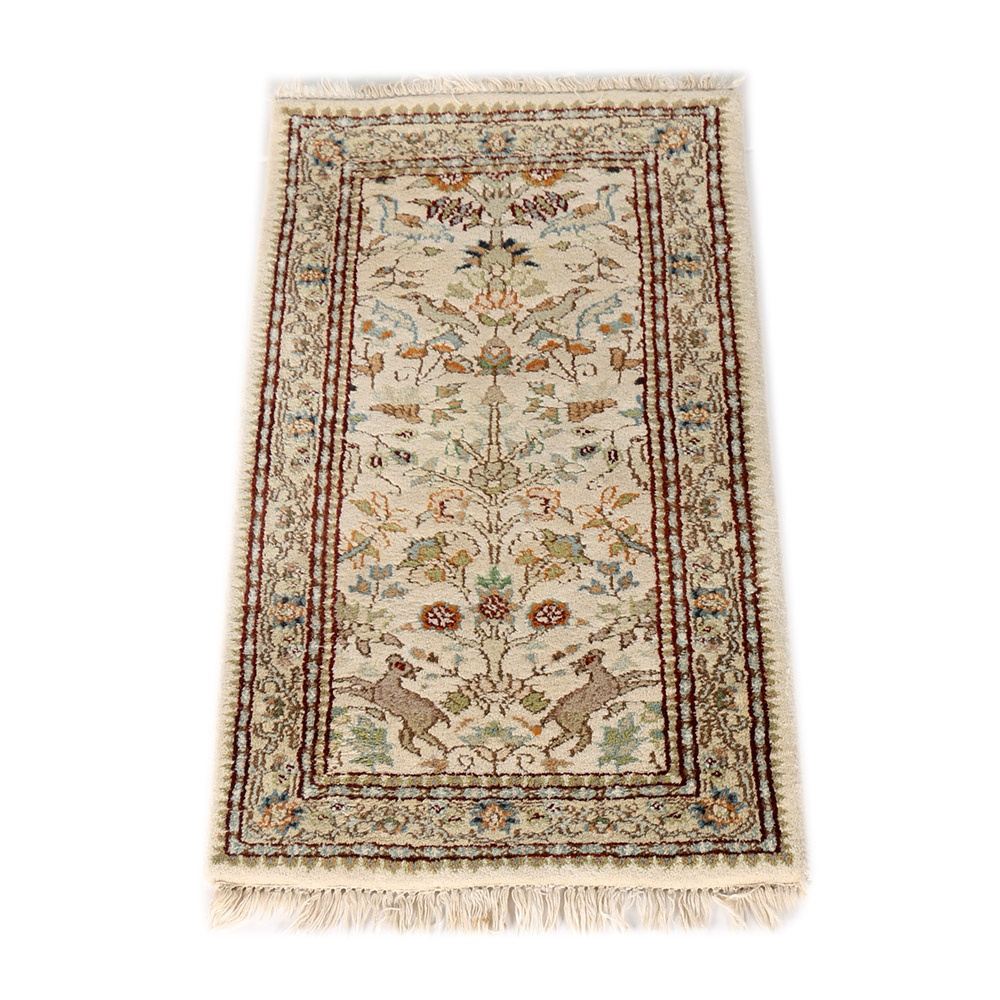 Handwoven Tabatabai Tabriz Style Accent Rug