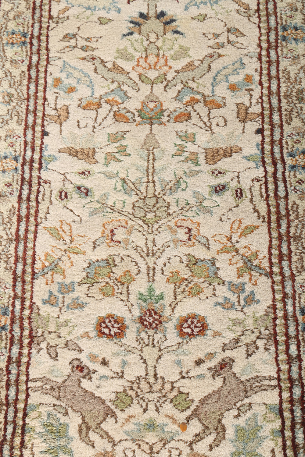 Handwoven Tabatabai Tabriz Style Accent Rug