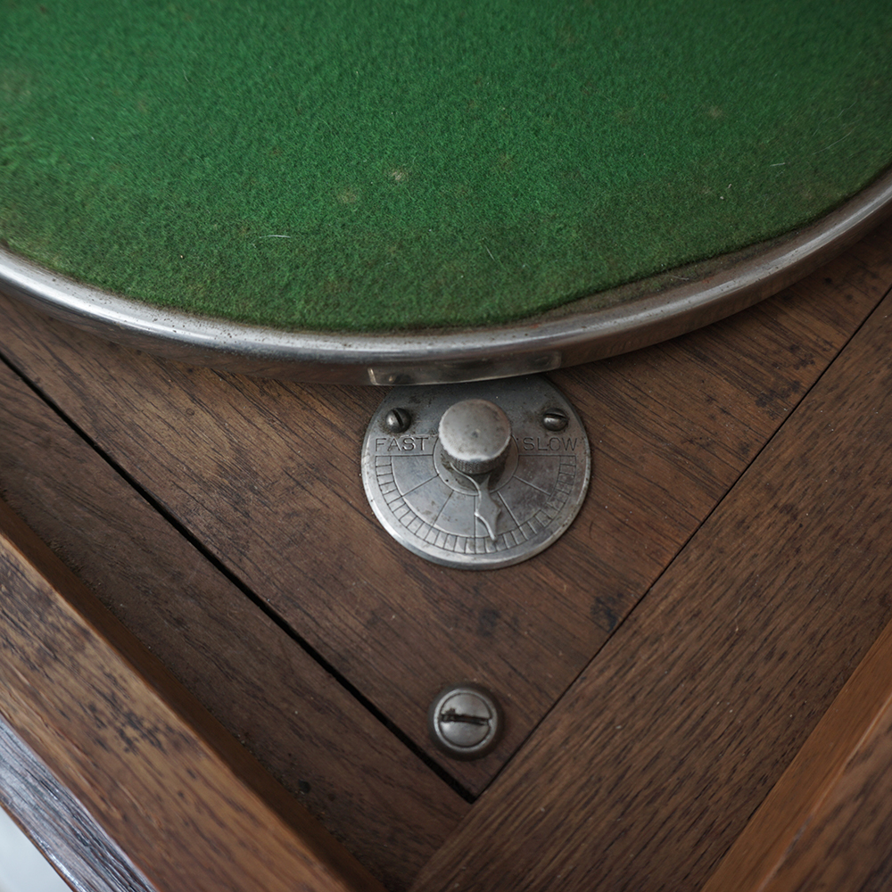 Antique Cecilian Phonograph in Mahogany Case