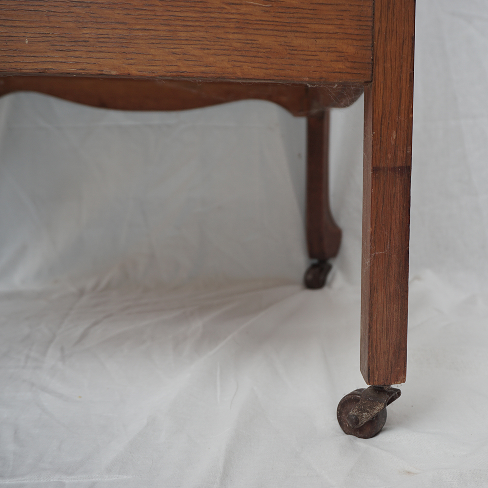 Antique Cecilian Phonograph in Mahogany Case