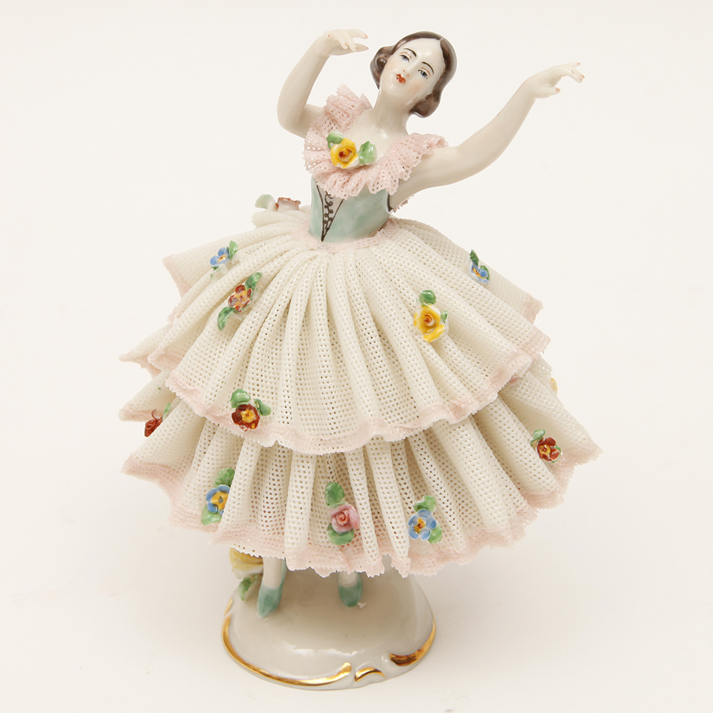 Porcelain Dipped Dresden Lace Figurines Featuring Frankenthal and Müller - Volkstedt