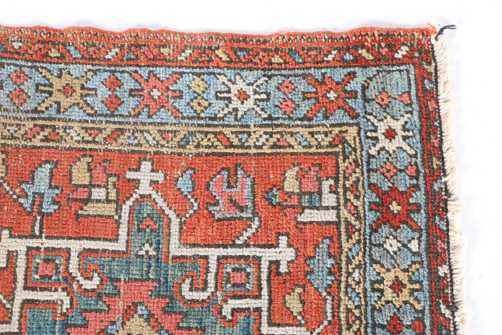 Handwoven Karaja Accent Rug