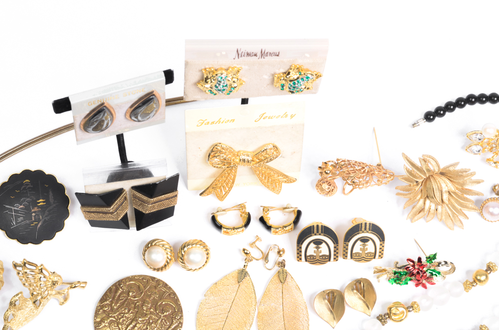 Collection of Costume Brooches and Earrings