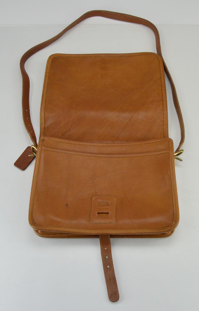 Vintage Coach Cross Body Saddle Bag