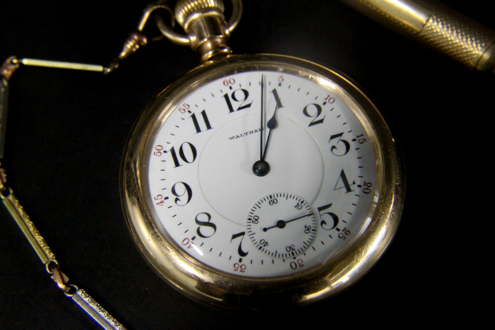 Waltham Pocket Watch in 12KGF Gold Case with Gold Toned Fob