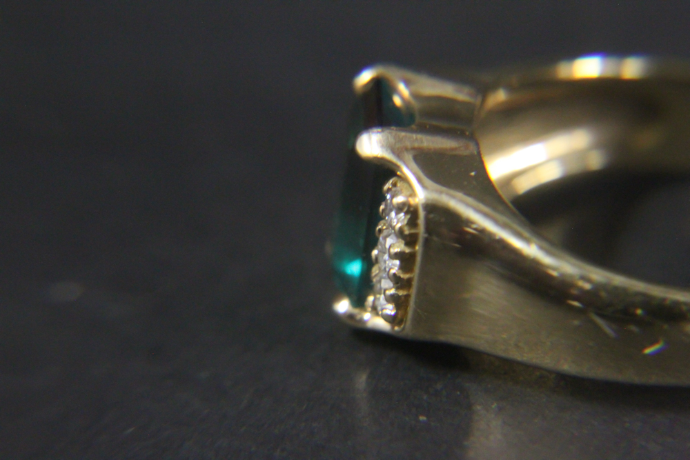 James Avery 18K Yellow Gold and Synthetic Emerald Ring