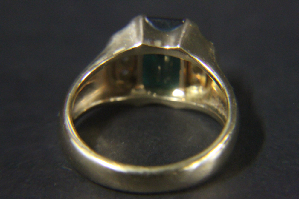 James Avery 18K Yellow Gold and Synthetic Emerald Ring