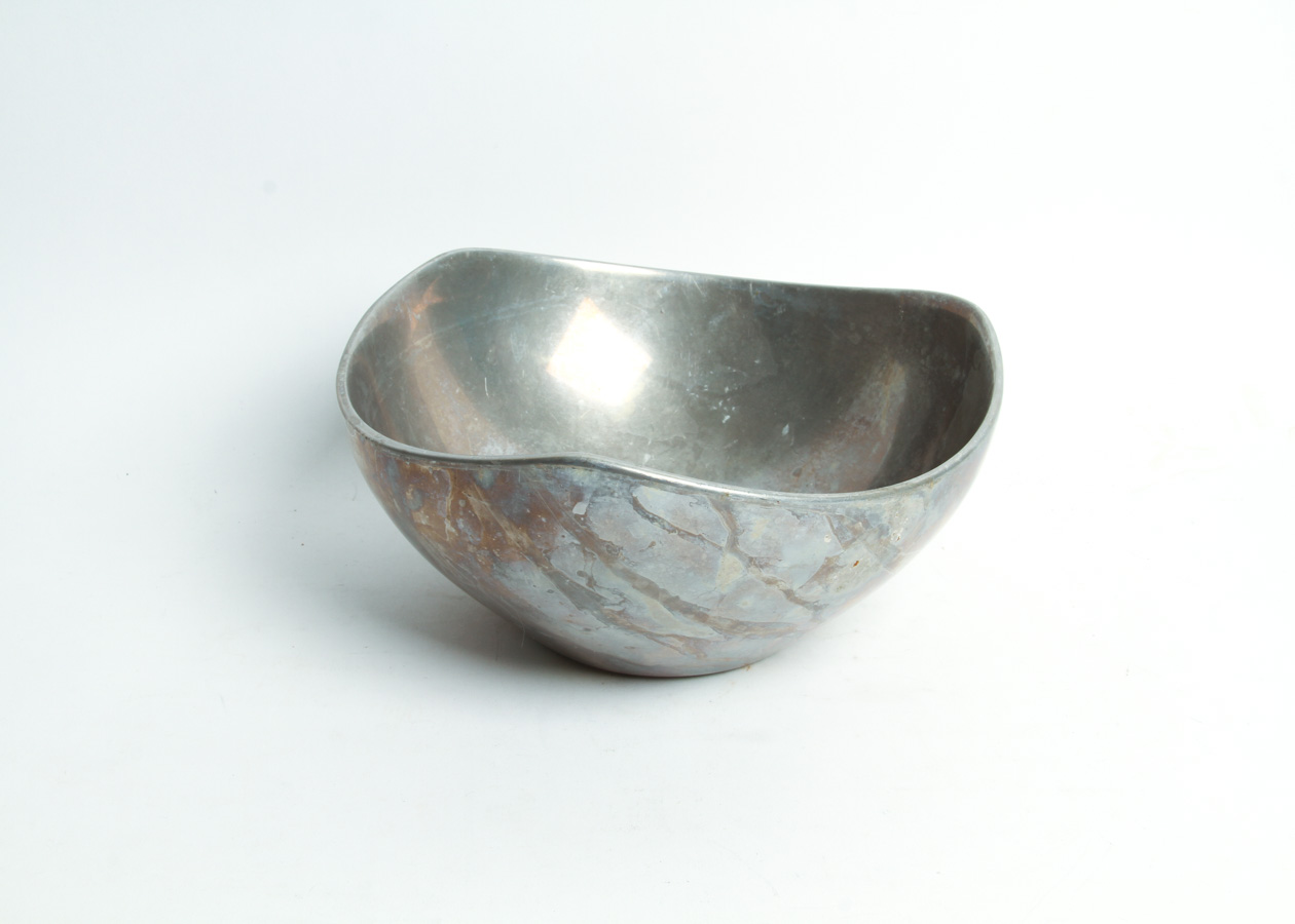 Nambe Tri-Corner Bowl