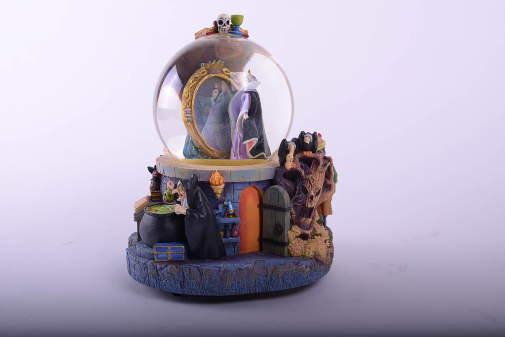 Disney Theme Musical Snow Globes
