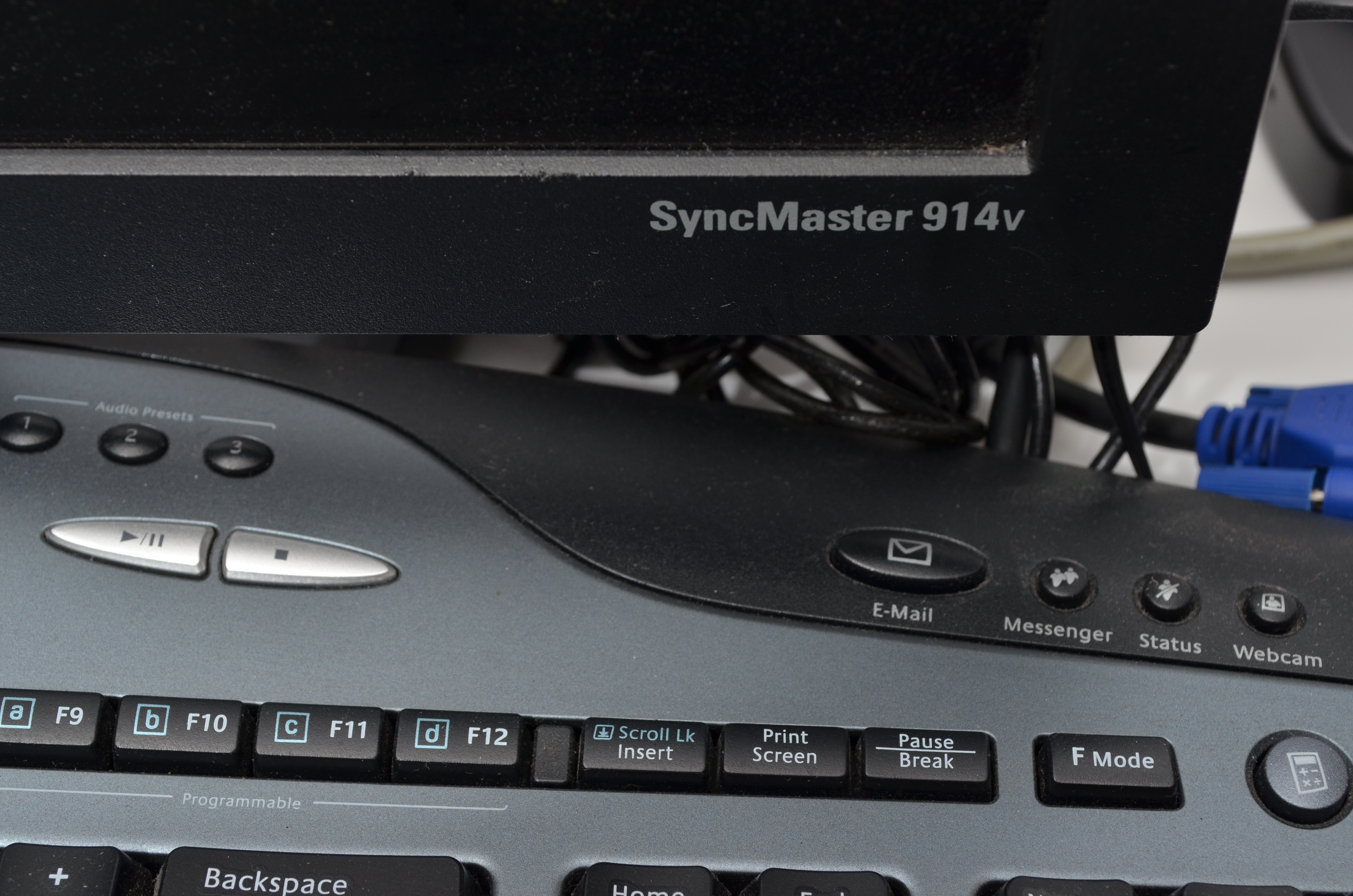 Dell Computer Tower, Superscope Microphone and Accessories