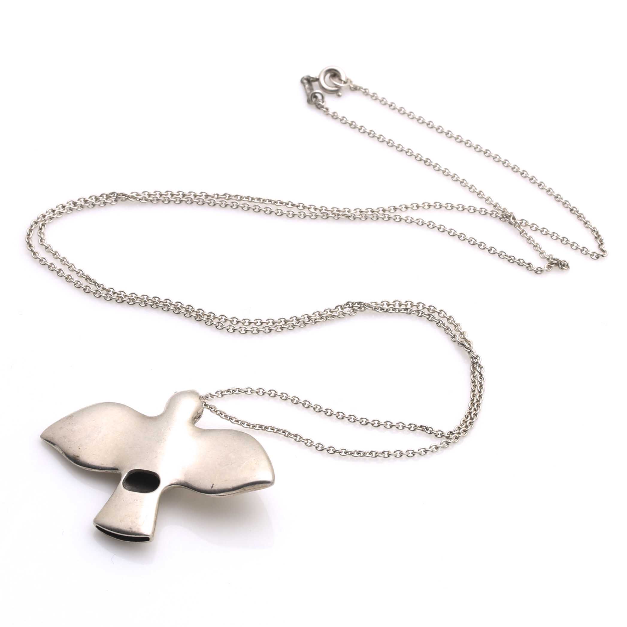Tiffany & Co Sterling Silver Elsa Peretti Dove Necklace