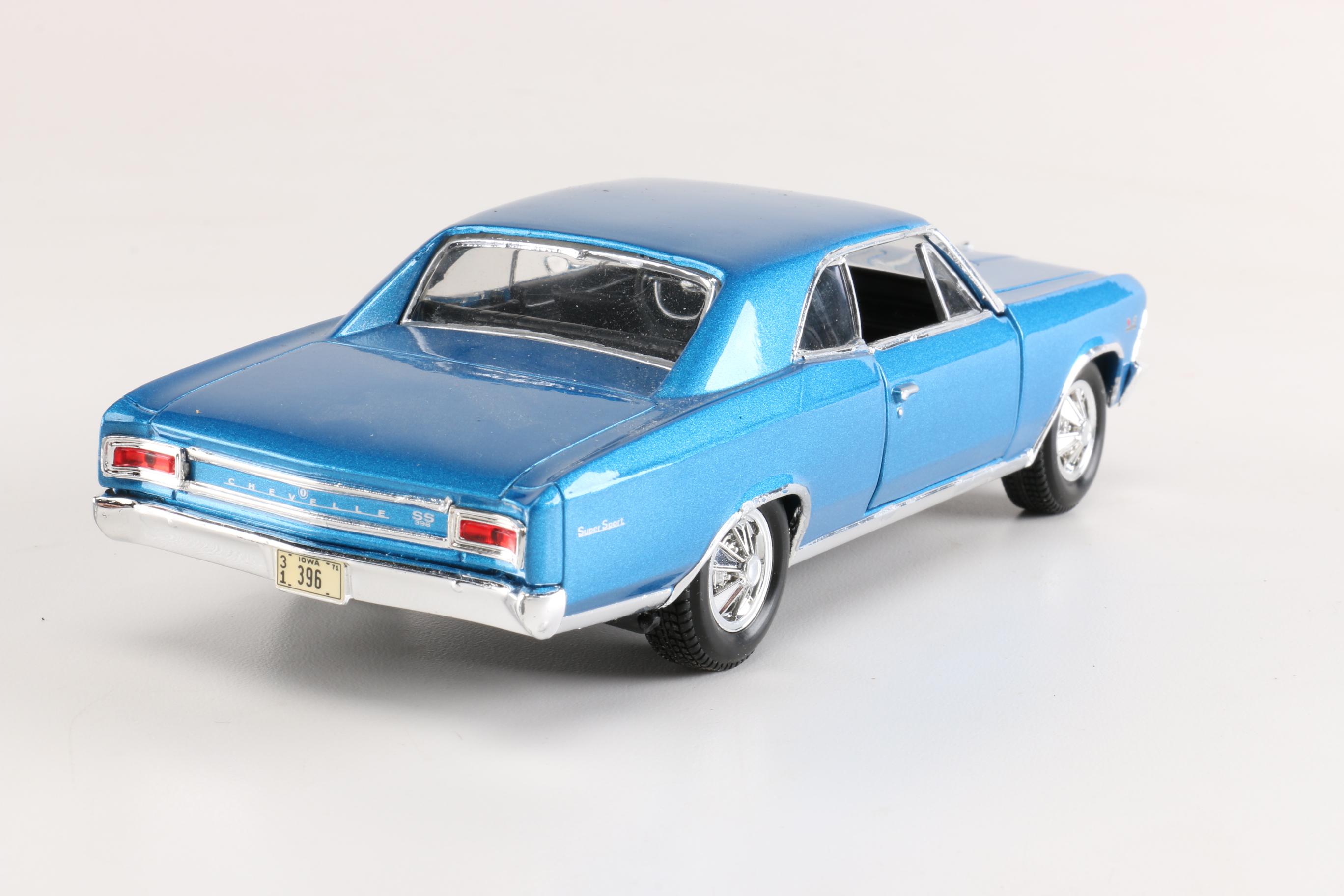 Collection of Mid 1960s Chevrolet Chevelle Malibu Die-Cast Cars