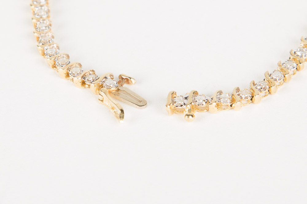 14K Gold and Diamond Tennis Bracelet