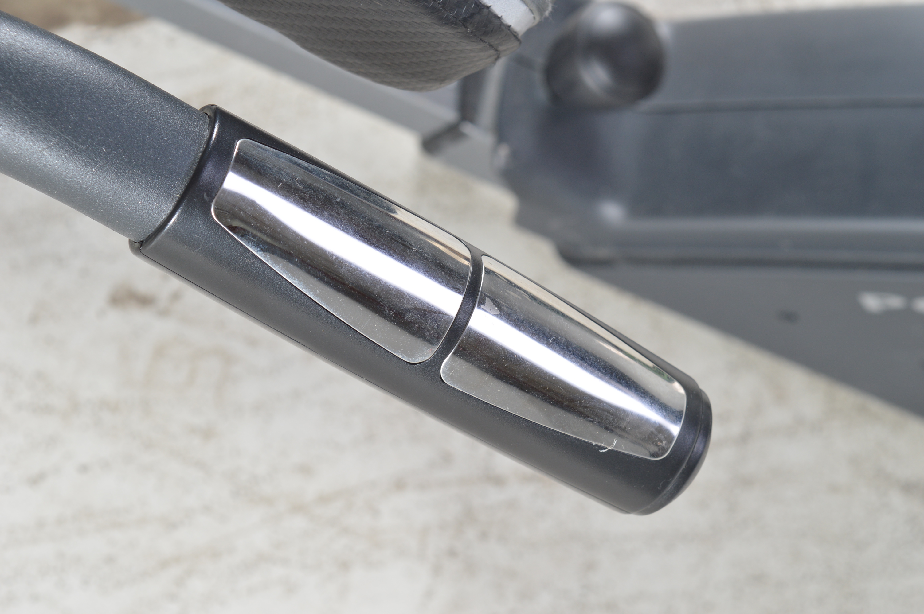 Gold's Gym Power Spin 230 R Exercise Bike