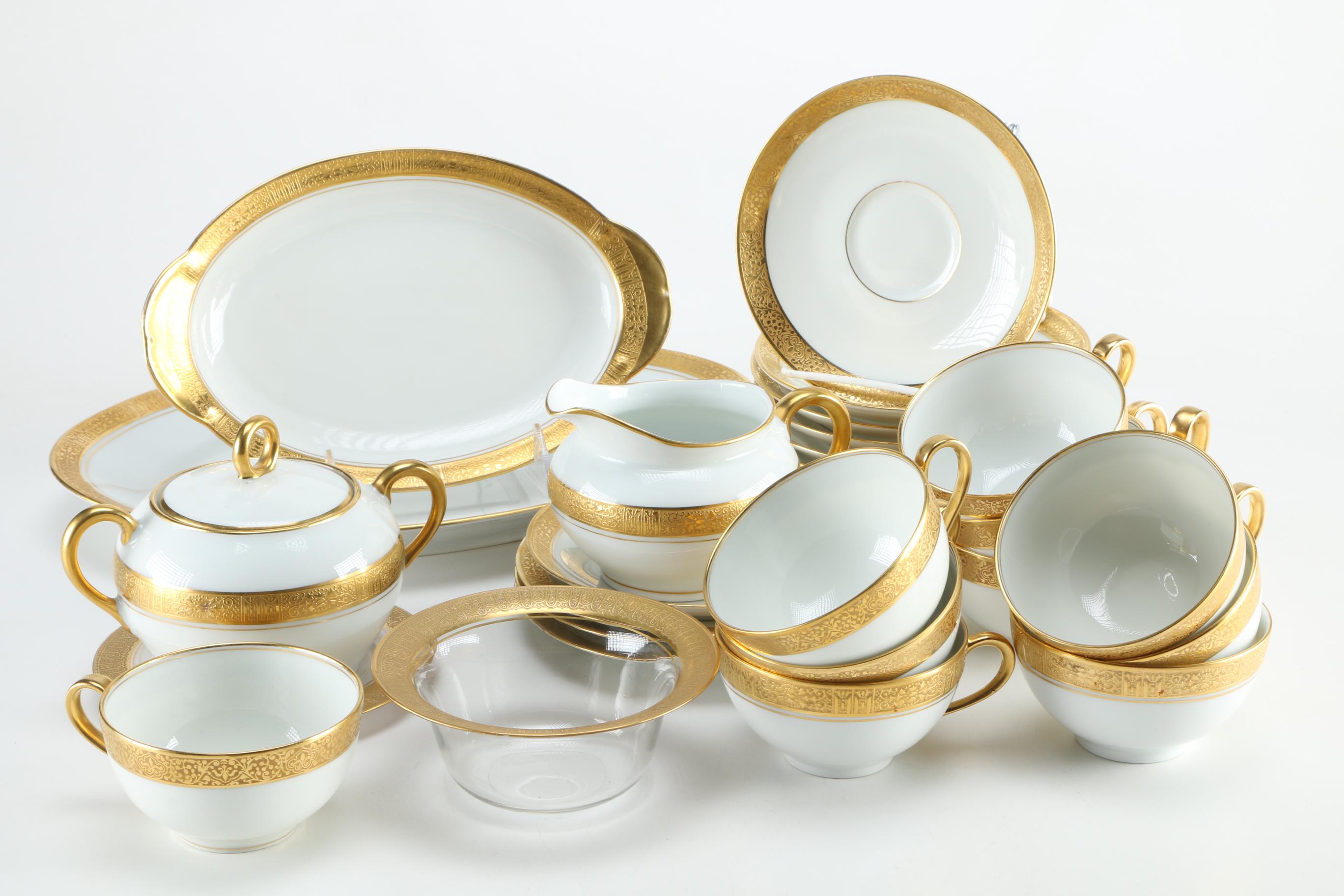 Circa 1905 Théodore Haviland and Thomas Porcelain Set