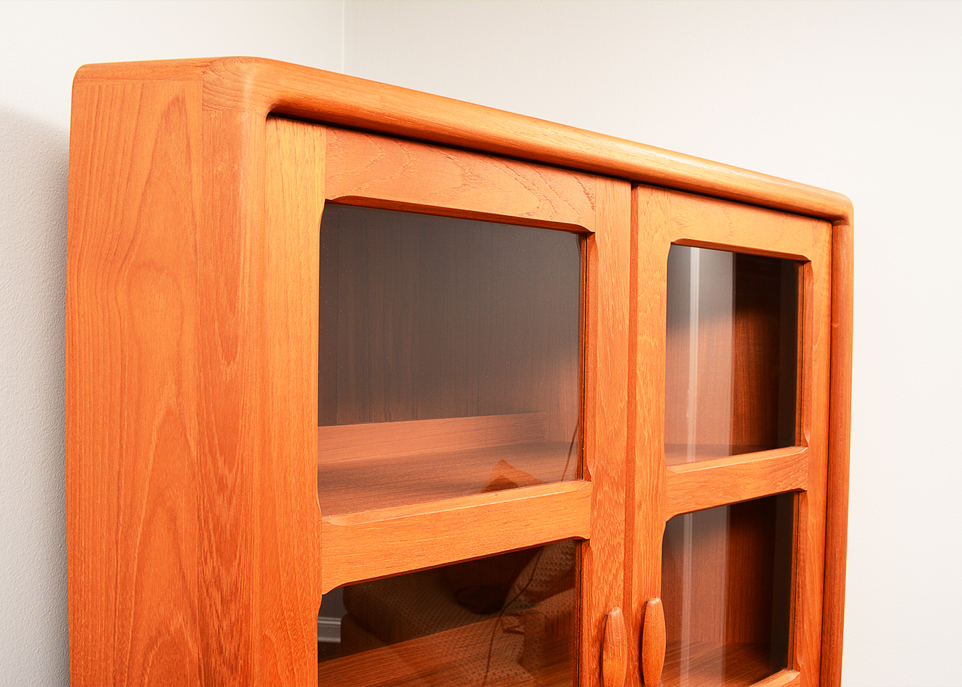 Mid Century Modern Illuminated Corner Cabinet